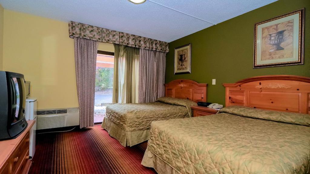 Rodeway Inn Huntington Station - Melville Zewnętrze zdjęcie