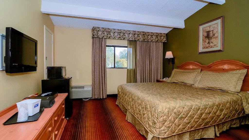 Rodeway Inn Huntington Station - Melville Zewnętrze zdjęcie