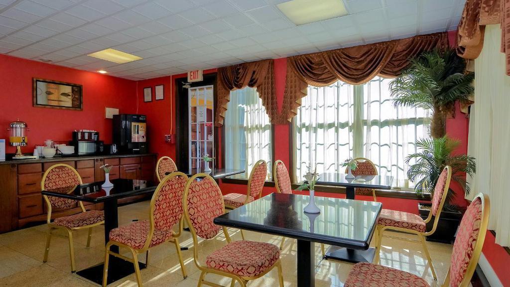 Rodeway Inn Huntington Station - Melville Zewnętrze zdjęcie